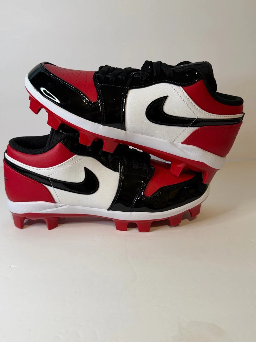 Jordan 1 Retro MCS low Patent Bred toe size 8 men’s